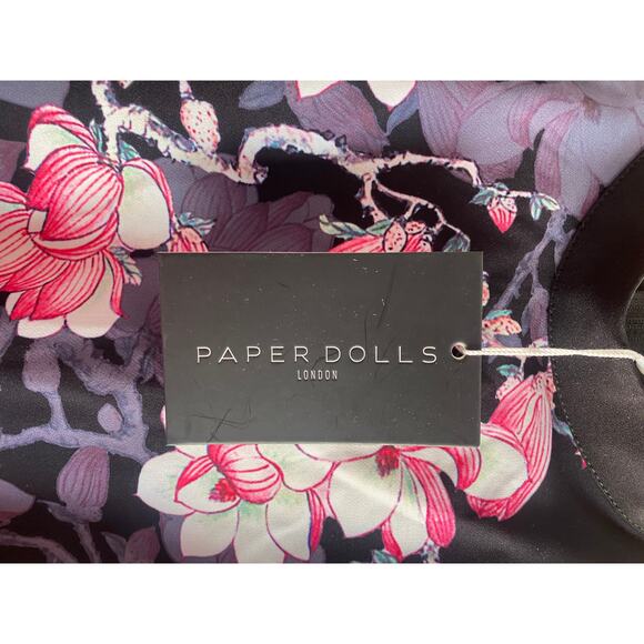 Paper Dolls London Floral Bodycon Dress w/ Bell Sleeves – NWT – Size US 4 / UK - Picture 4 of 7